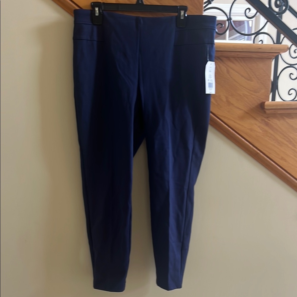 Wonder Navy Blue Trousers Size PXL New With Tag